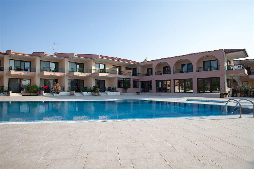 Toroni Blue Sea Hotel Экстерьер фото