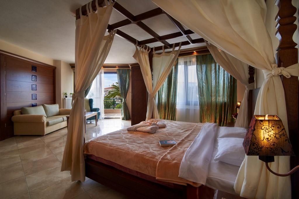 Toroni Blue Sea Hotel Экстерьер фото