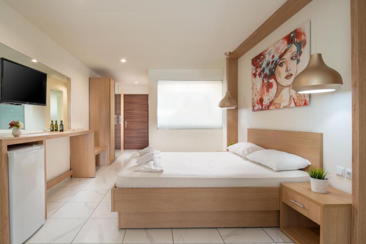 Toroni Blue Sea Hotel Экстерьер фото