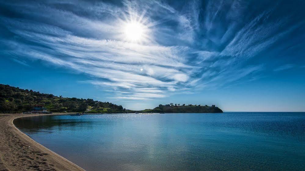 Toroni Blue Sea Hotel Экстерьер фото